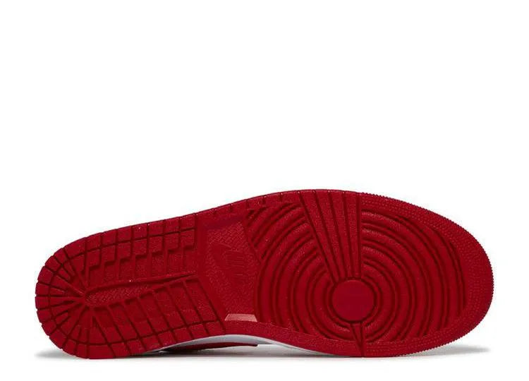Air Jordan 1 Low Bulls - HIDEOUT