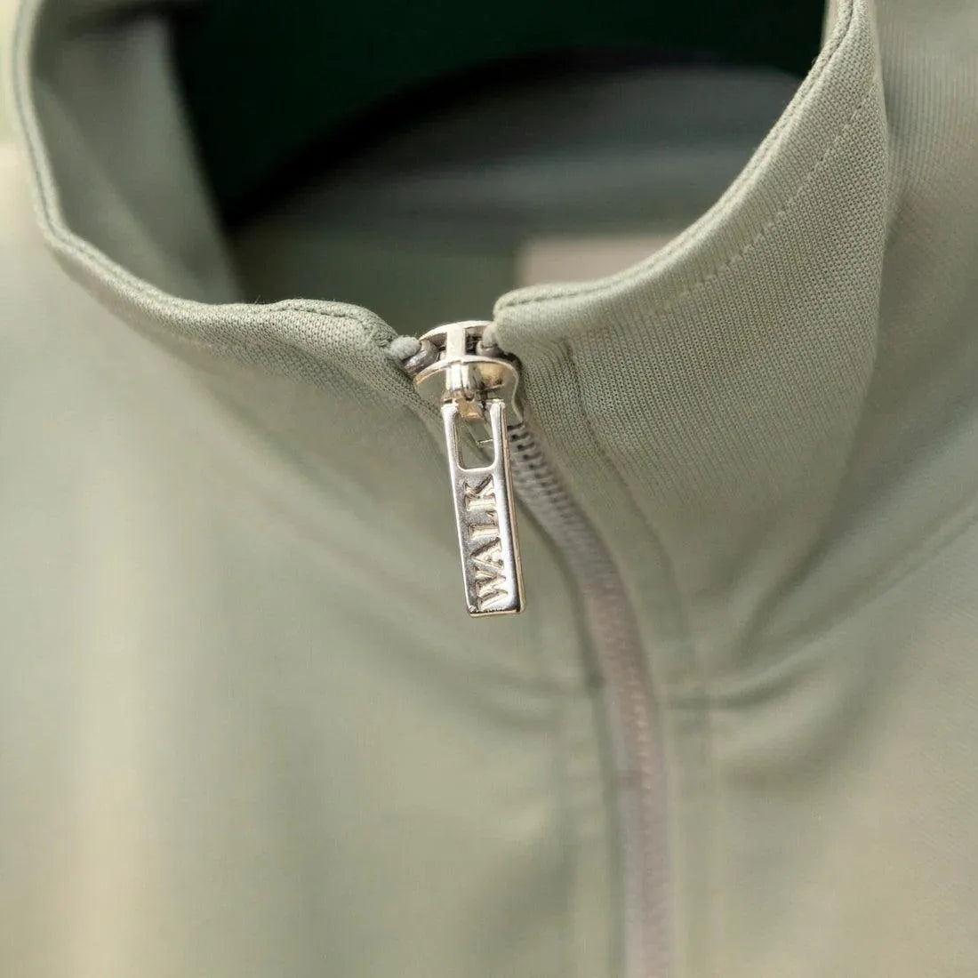 LA VESTE DE JOGGING TILLEUL - HIDEOUT