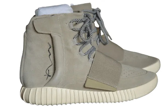 Yeezy 750 OG Light Brown (Signed by Kanye West)