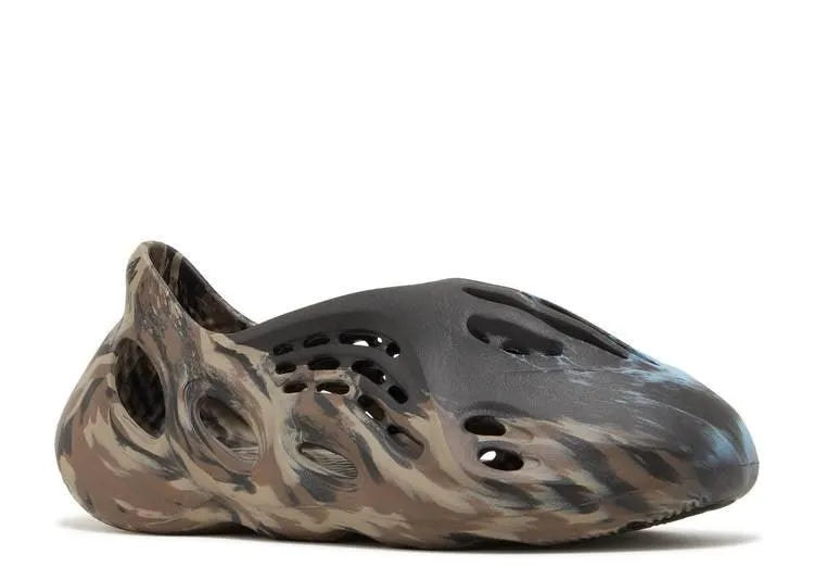Yeezy Foam RNNR MX Cinder - HIDEOUT