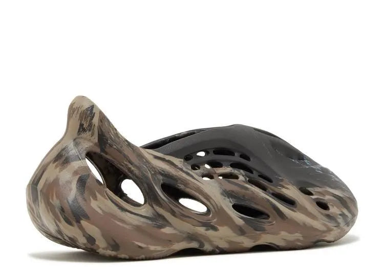 Yeezy Foam RNNR MX Cinder - HIDEOUT