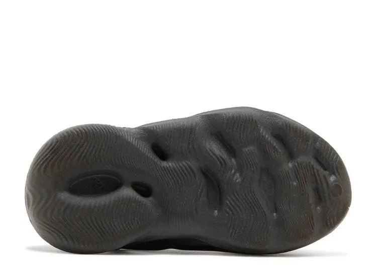 Yeezy Foam RNNR Onyx (Infant) - HIDEOUT