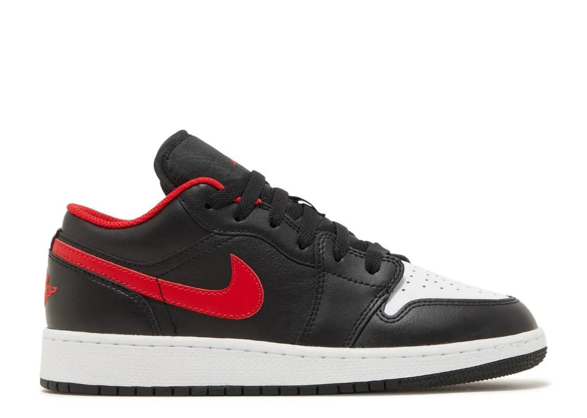 Air Jordan 1 Low White Toe (GS) - HIDEOUT