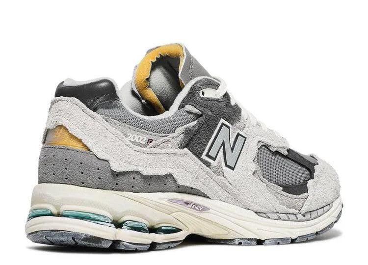 New Balance 2002r Protection Pack Rain Cloud - HIDEOUT
