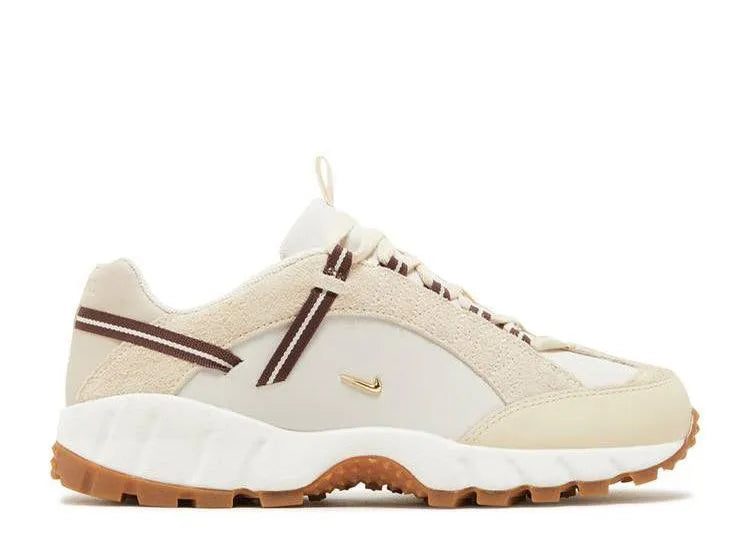 Nike Air Humara Lx Jacquemus Light Bone Gold (W) - HIDEOUT