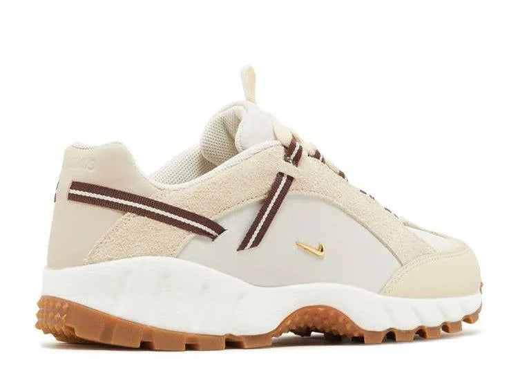 Nike Air Humara Lx Jacquemus Light Bone Gold (W) - HIDEOUT