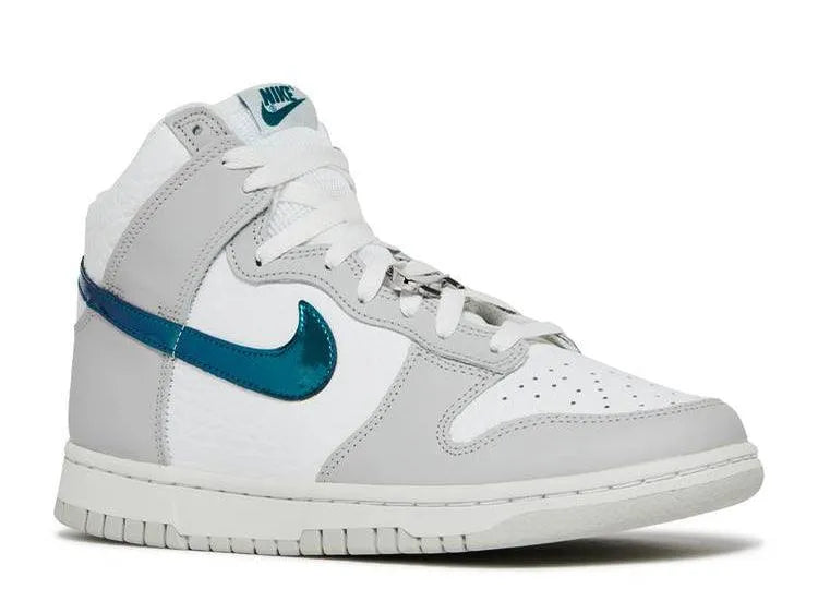 Nike Dunk High FLS (W) - HIDEOUT