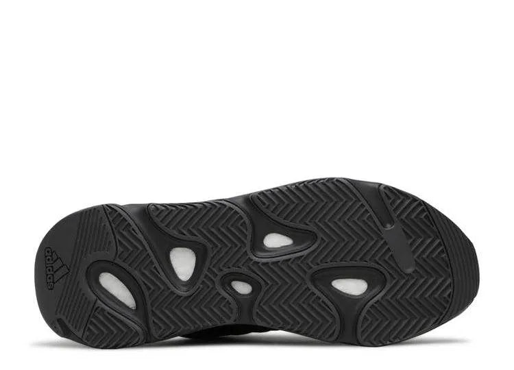 Yeezy 700 MNVN Black - HIDEOUT