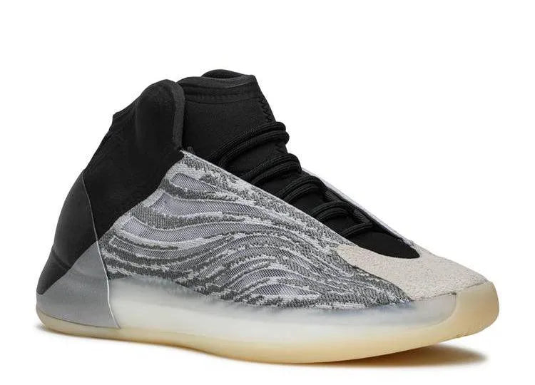 Yeezy QNTM Lifestyle Model - HIDEOUT